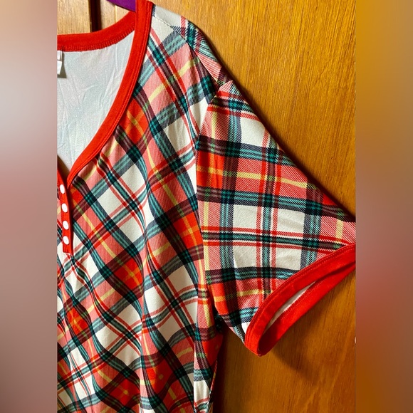 Shirley & Stone Boutique Christmas Nightgown - Picture 3 of 8